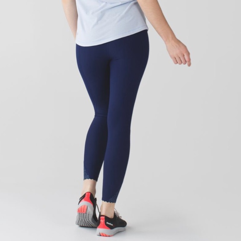 LULULEMON Tight Stuff Tight Run HIGH RISE 8 RARE! - Picture 6 of 8
